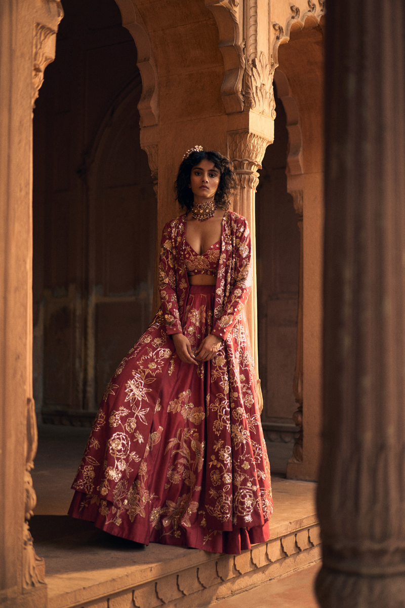 PH-2479 
Lehenga 
Blouse 
Jacket / Dupatta Set by Paulmi & Harsh for women Worldwide