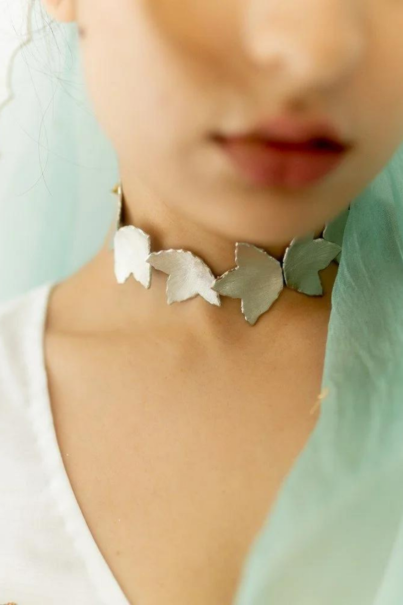 Mogra Patti Choker by Aarjavee for women Worldwide