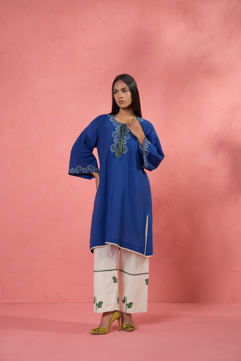 Fi Rose Set 2 cotton cambric light kurta set by AAVIDI in multicolor for women Worldwide