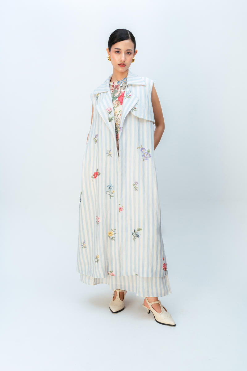 Sugar Veil Trench linen jacket/overlay by Ode to Odd in blue for women Worldwide