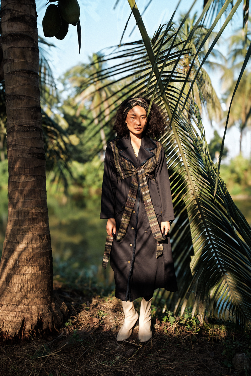 Upcycled Copenhagen Trench - Black Green cotton by The Terra Tribe in green color for women Worldwide