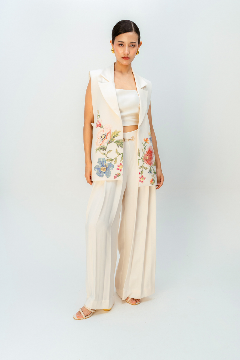 LIVING PETAL JACKET crepe jacket/overlay by Ode to Odd in off white for women Worldwide