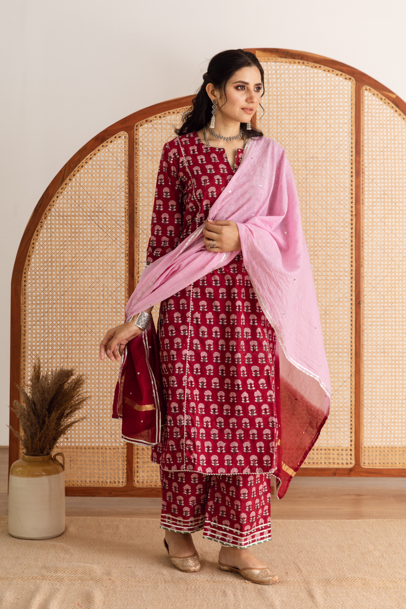 Gulaab gainda Kurta set- red hand block printed cotton kurta set cotton by Maison Shefali in red color for women Worldwide