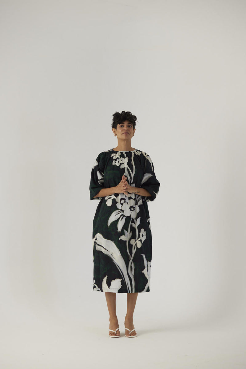 CHICORY BLACK MIDI DRESS satin Dress by Yam in black color for women Worldwide