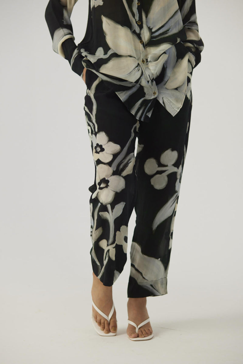 CHICORY BLACK CREPE COORD SET Co-ord Sets by Yam in black color for women Worldwide