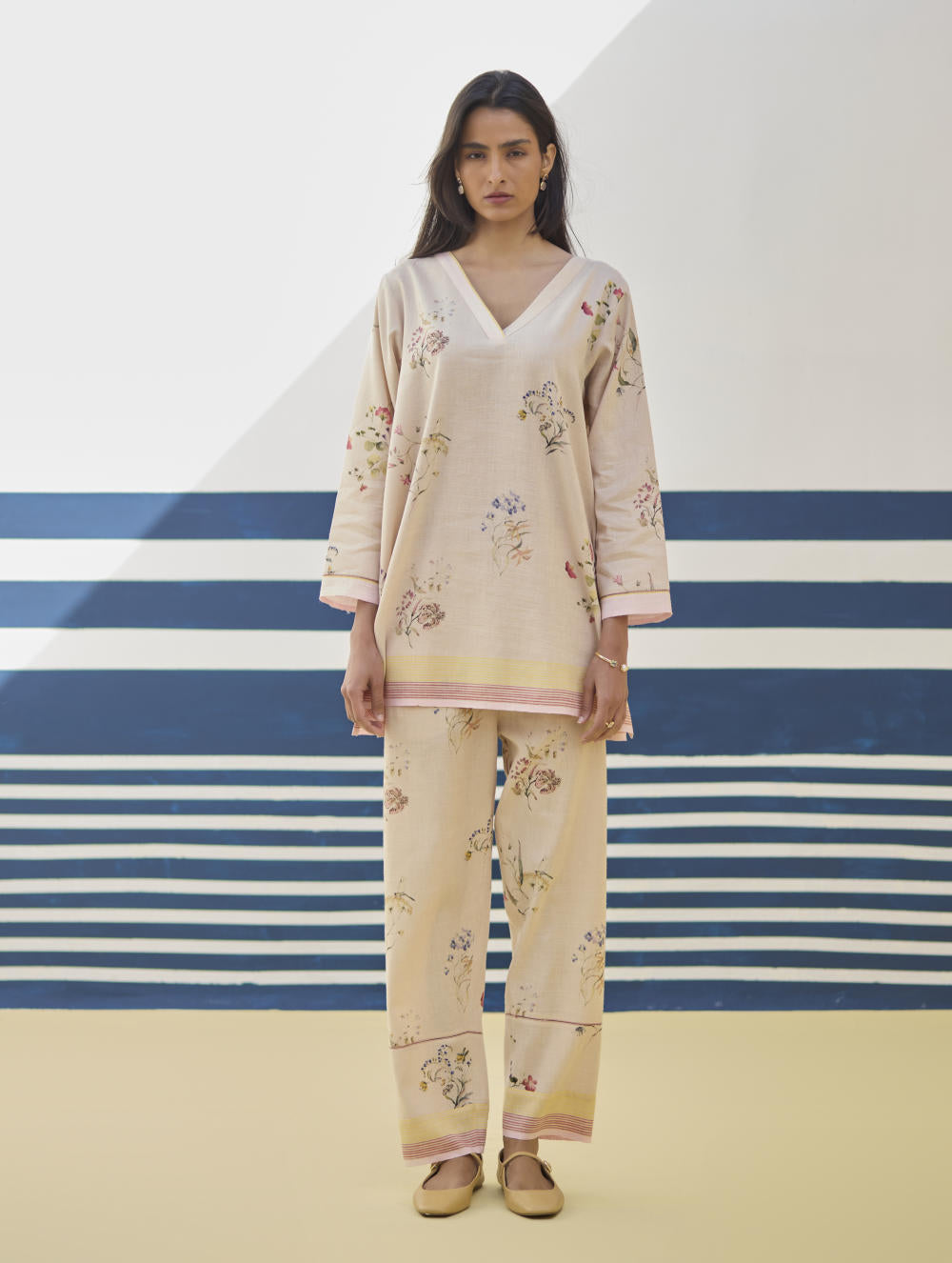 Raha Watercolour Floral Kurta - Sand