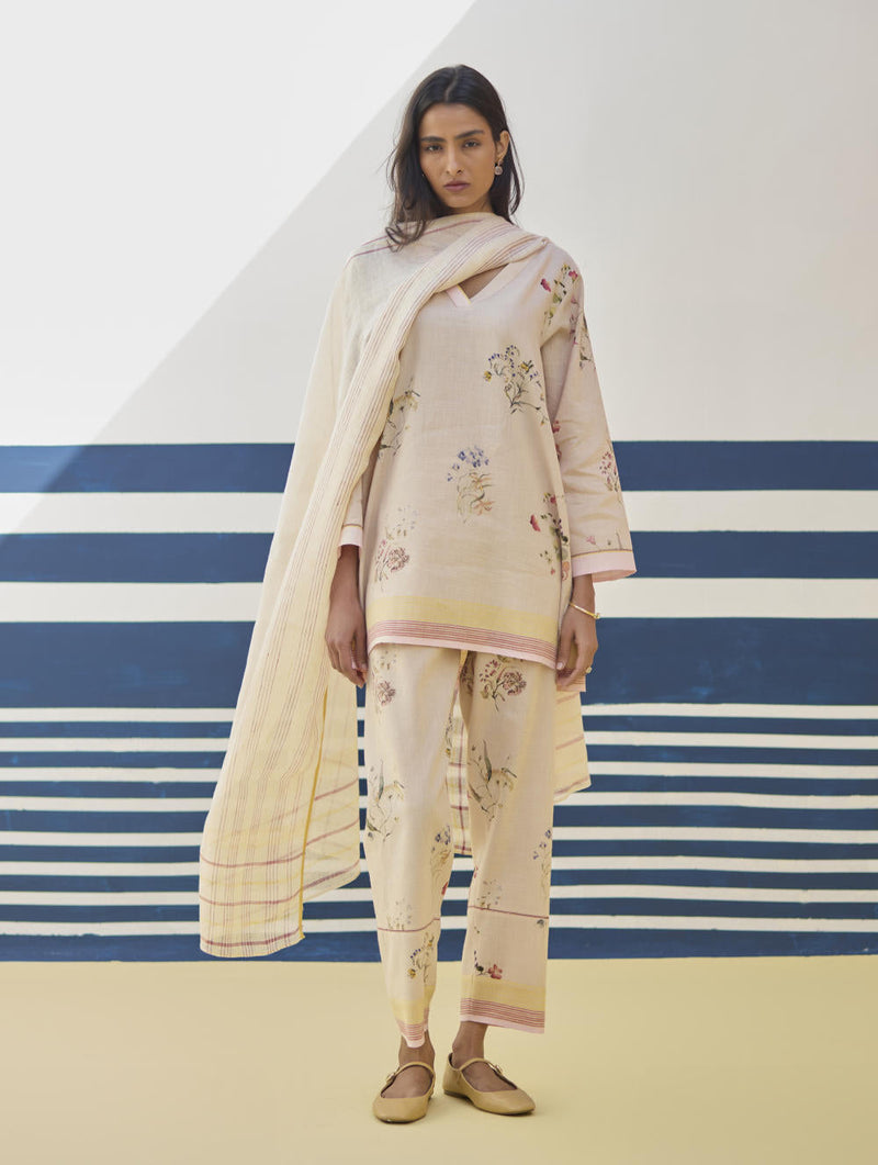 Mana Stripe Handloom Linen Dupatta - Sand by Manan in natural color for women Worldwide