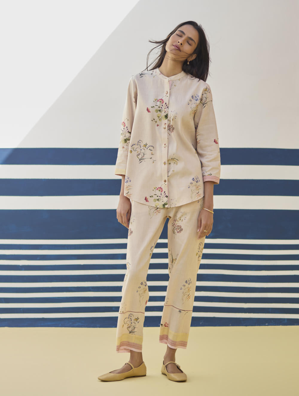 Vani Watercolour Floral Shirt - Sand