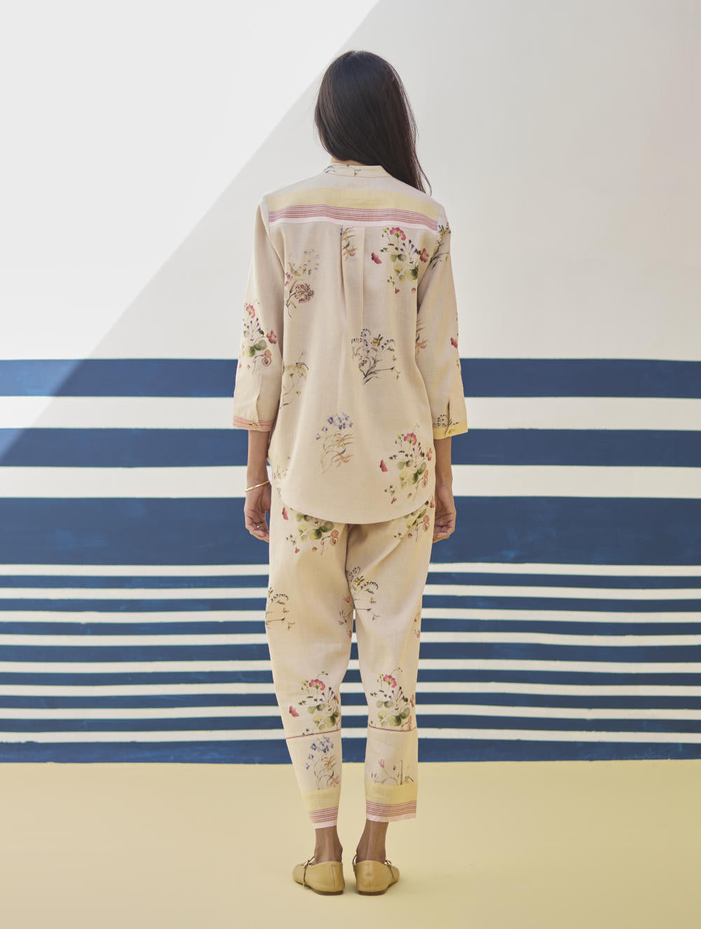 Vani Watercolour Floral Shirt - Sand