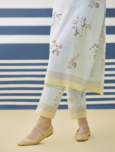 Kera Floral Hand-Embroidered Kurta - Sky