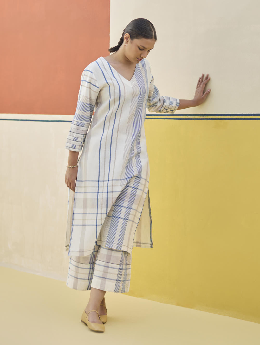 Misa Check Linen Kurta - Ivory