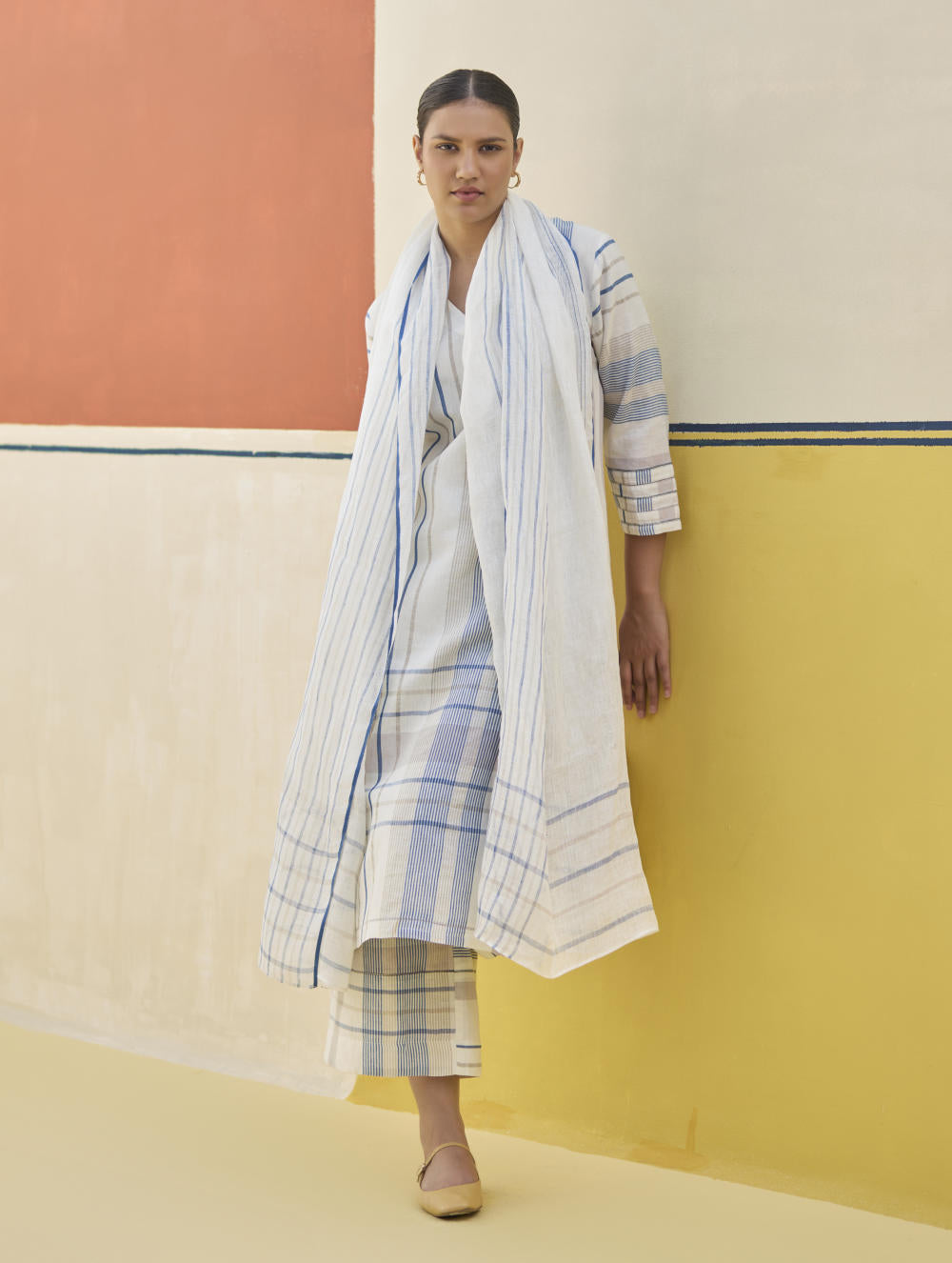 Misa Check Linen Kurta Set
- Ivory