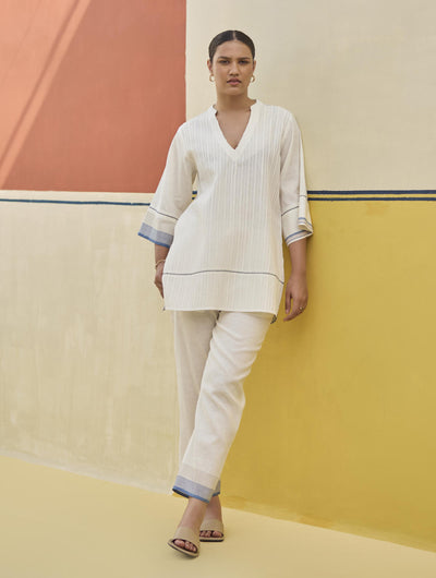 Neri Pintuck Border Linen Top - Ivory