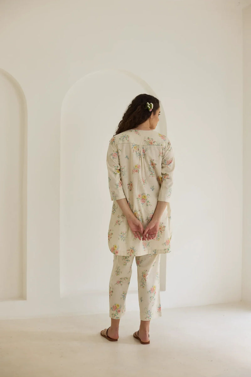 Holly Short Kurta Set cotton by Nadiya Paar in white color for women Worldwide