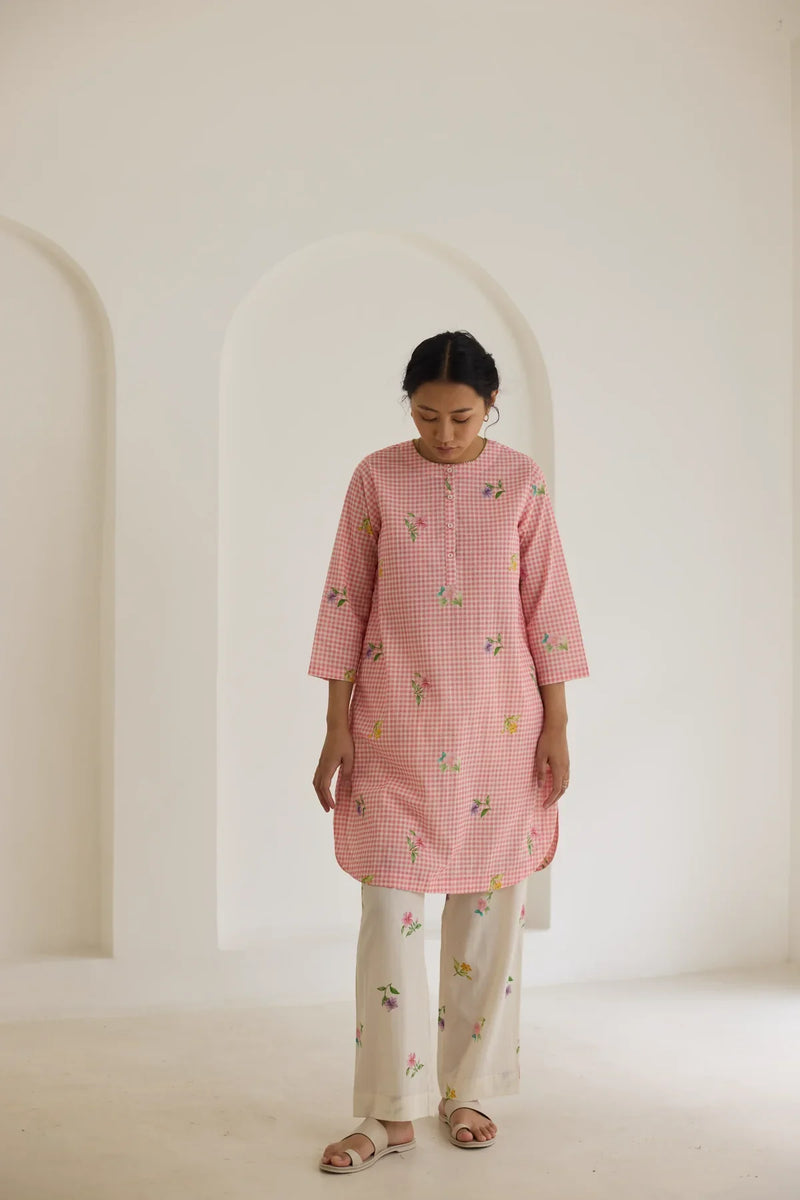 Pink Checks, Mallow Pants Short Kurta Set cotton by Nadiya Paar in pink color for women Worldwide