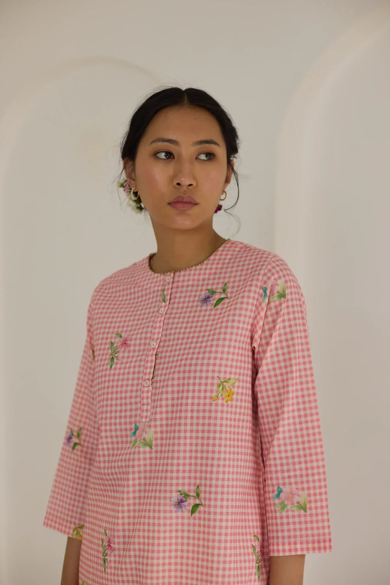 Pink Checks, Mallow Pants Short Kurta Set cotton by Nadiya Paar in pink color for women Worldwide