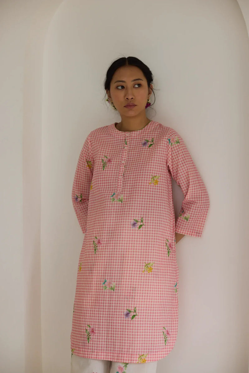 Pink Checks, Mallow Pants Short Kurta Set cotton by Nadiya Paar in pink color for women Worldwide