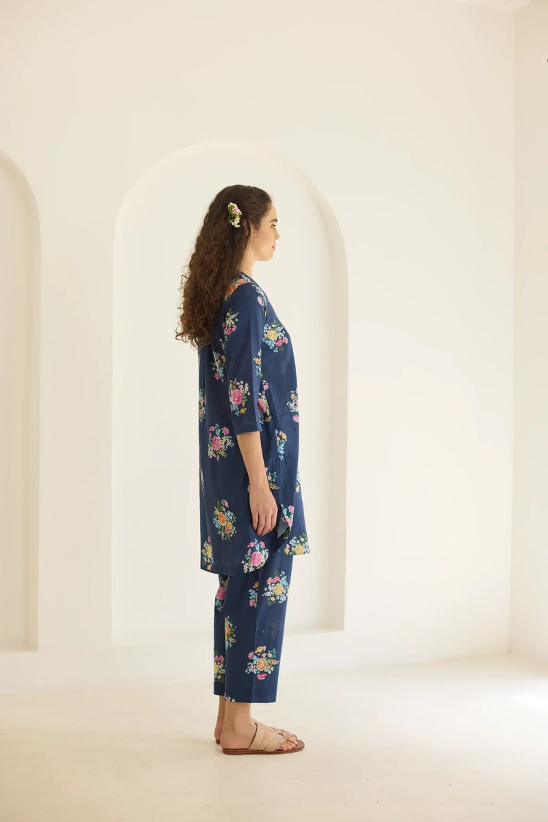 Deep Blue Floral Bunch Short Kurta Set - V neck cotton by Nadiya Paar in blue color for women Worldwide