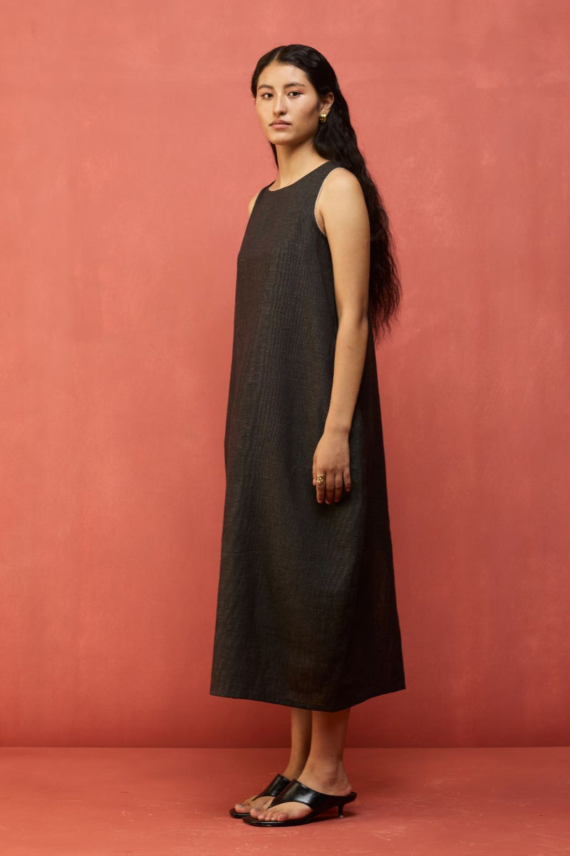 Juro Linen Parabola Dress - Charcoal linen by Manan in charcoal color for women Worldwide