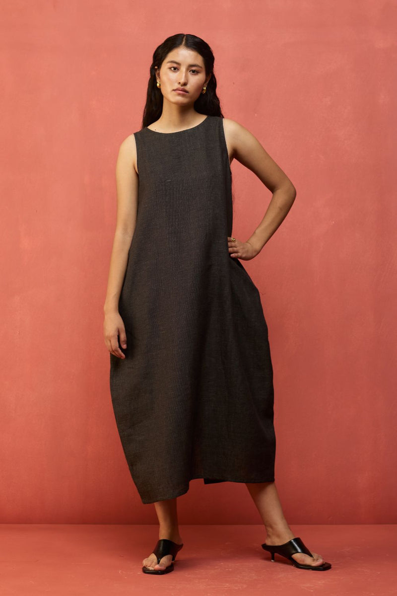 Juro Linen Parabola Dress - Charcoal linen by Manan in charcoal color for women Worldwide
