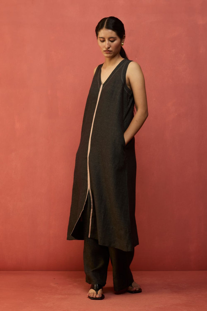 Rohe Sleeveless Linen Tunic - Charcoal by Manan for Worldwide
