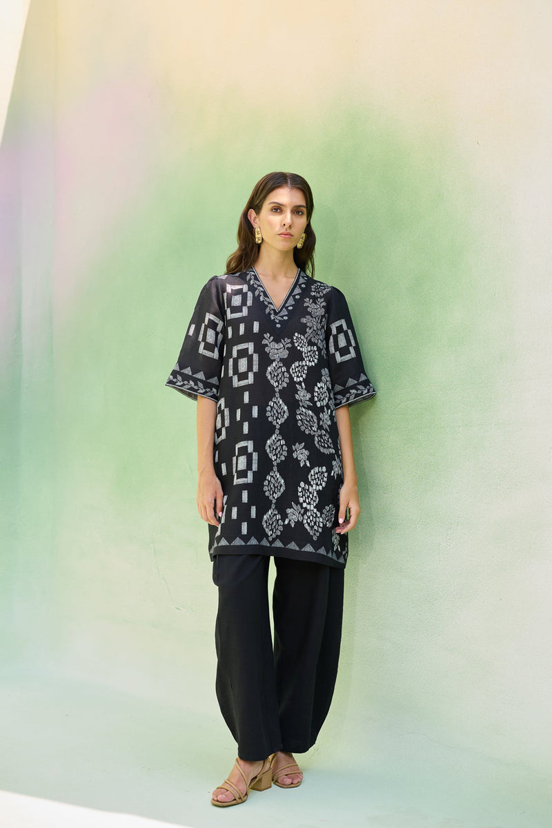 Black Floral Ikat Co-ord Set linen co-ord set by World of SiSa in black for women Worldwide