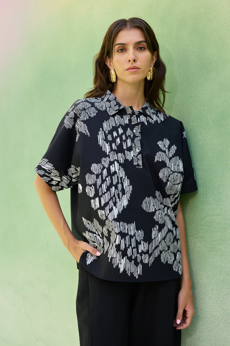 Oversized Floral Ikat Shirt cotton top/shirt by World of SiSa in black for women Worldwide