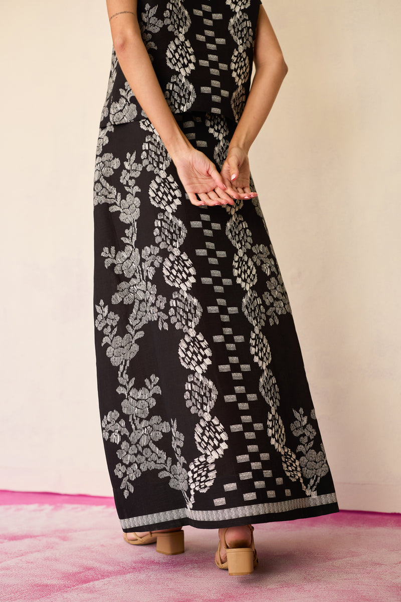 Black Geometric Ikat Co-ord Set linen co-ord set by World of SiSa in black for women Worldwide