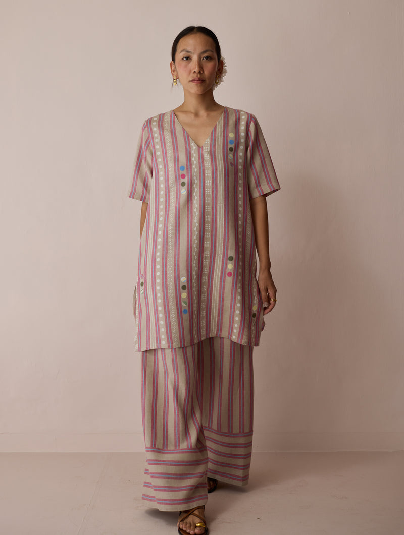 Selle Linen Applique Kurta Set-Natural linen co-ord set by Manan in off white for women Worldwide