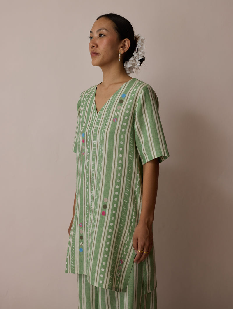 Selle Linen Stripe Applique Kurta-Fern linen tunics/kaftan by Manan in green for women Worldwide