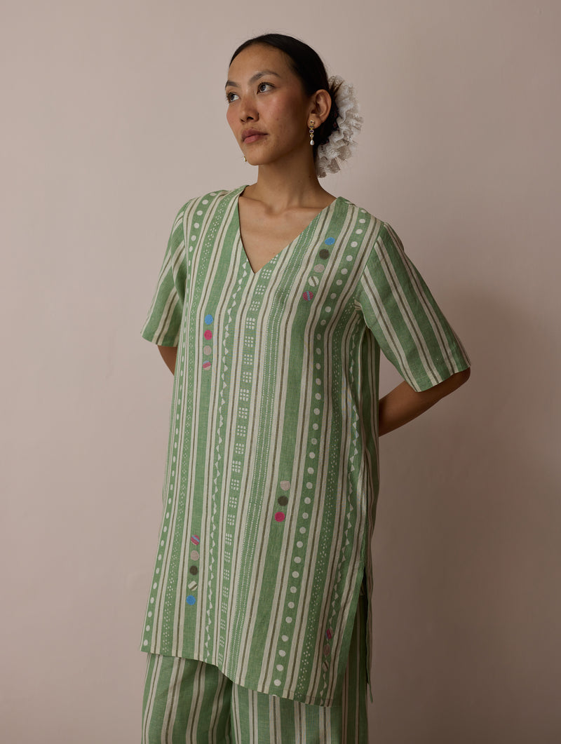 Selle Linen Stripe Applique Kurta-Fern linen tunics/kaftan by Manan in green for women Worldwide
