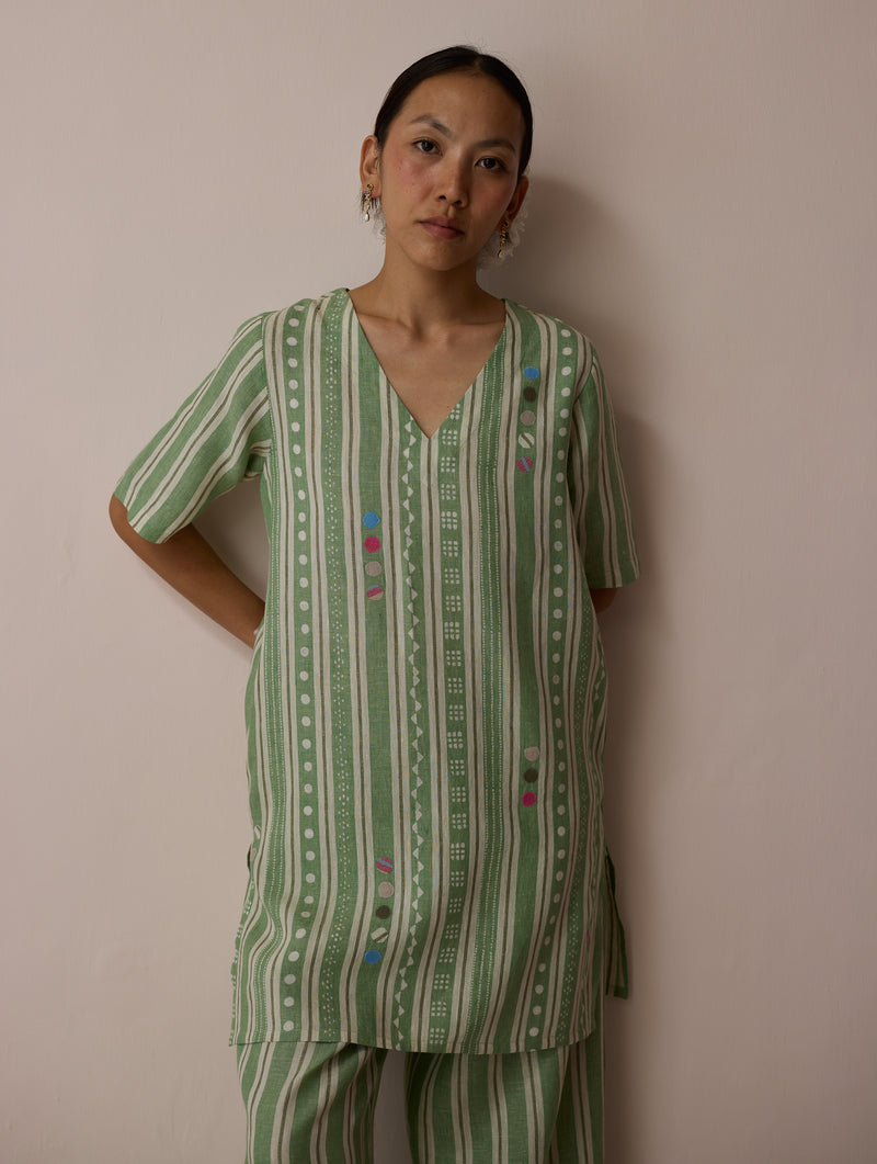Selle Linen Stripe Applique Kurta-Fern linen tunics/kaftan by Manan in green for women Worldwide