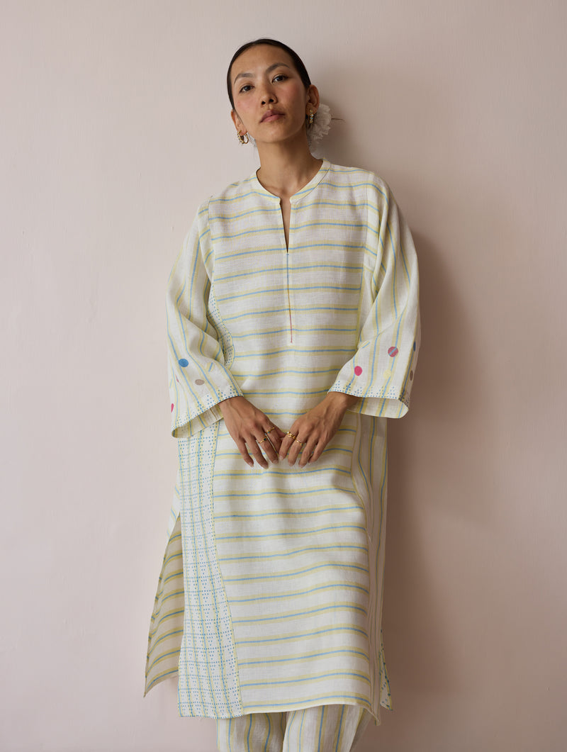 Parvee Block-Printed Linen Angrakha Kurta-Ivory linen tunics/kaftan by Manan in ivory for women Worldwide