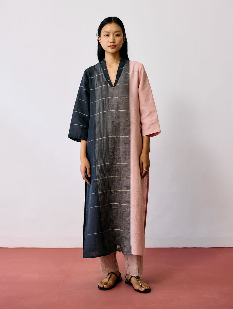 Zanera Patchwork Pintuck Kurta linen kurta/kurta set by Manan in black for women Worldwide