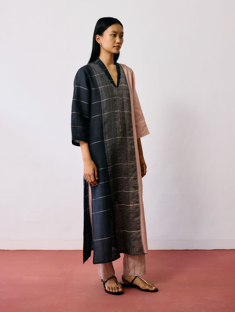 Zanera Patchwork Pintuck Kurta linen kurta/kurta set by Manan in black for women Worldwide