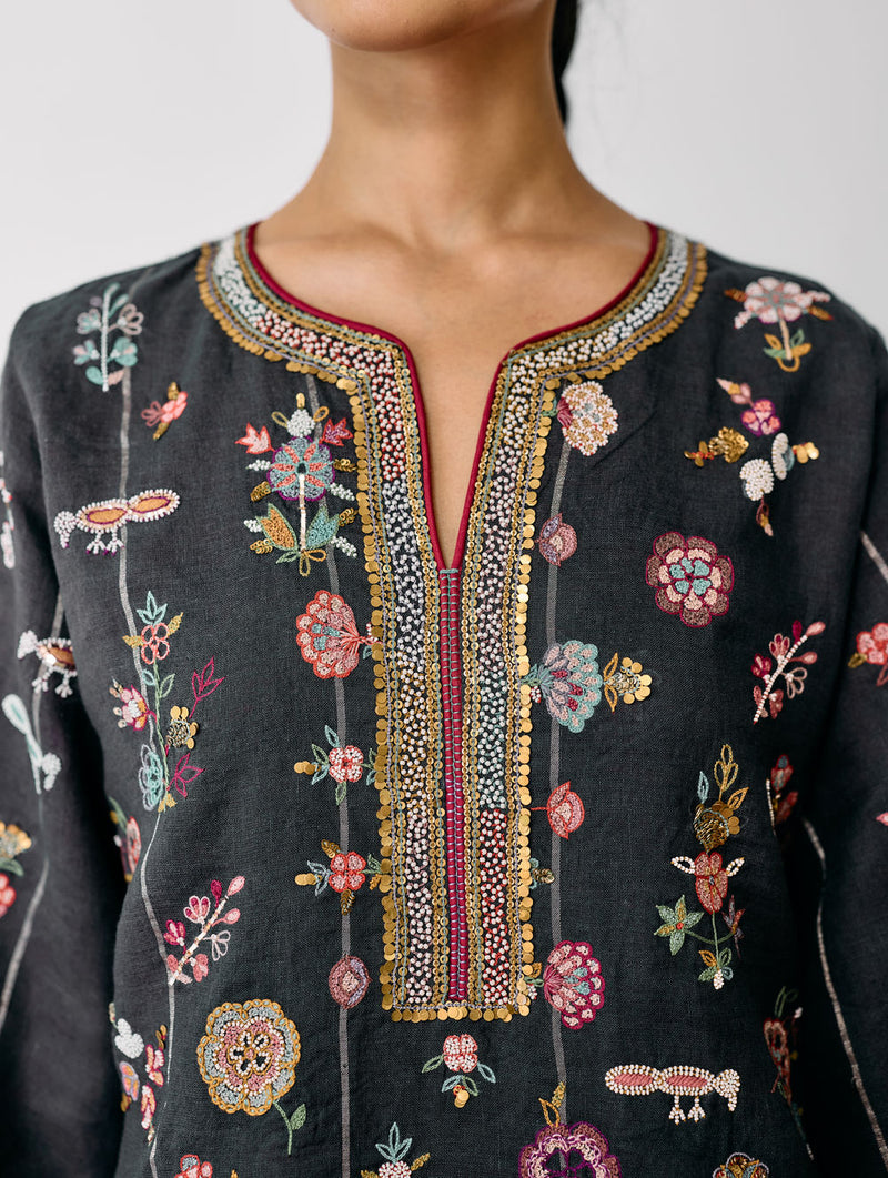 Ura Hand-Embroidered Metallic Linen Kurta-Charcoal linen kurta/kurta set by Manan in black for women Worldwide
