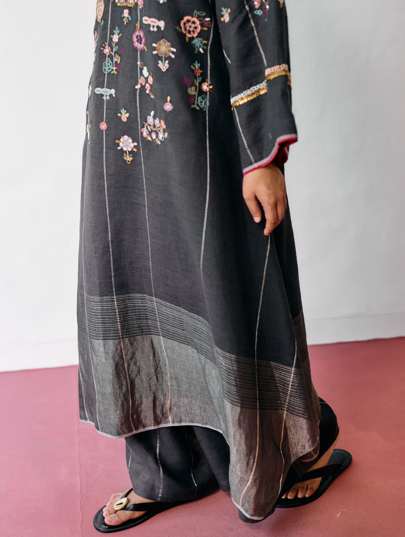 Ura Hand-Embroidered Metallic Linen Kurta Set-Charcoal linen kurta/kurta set by Manan in black for women Worldwide