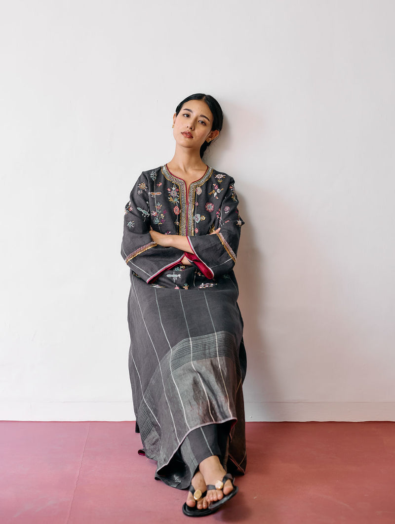 Ura Hand-Embroidered Metallic Linen Kurta Set-Charcoal linen kurta/kurta set by Manan in black for women Worldwide