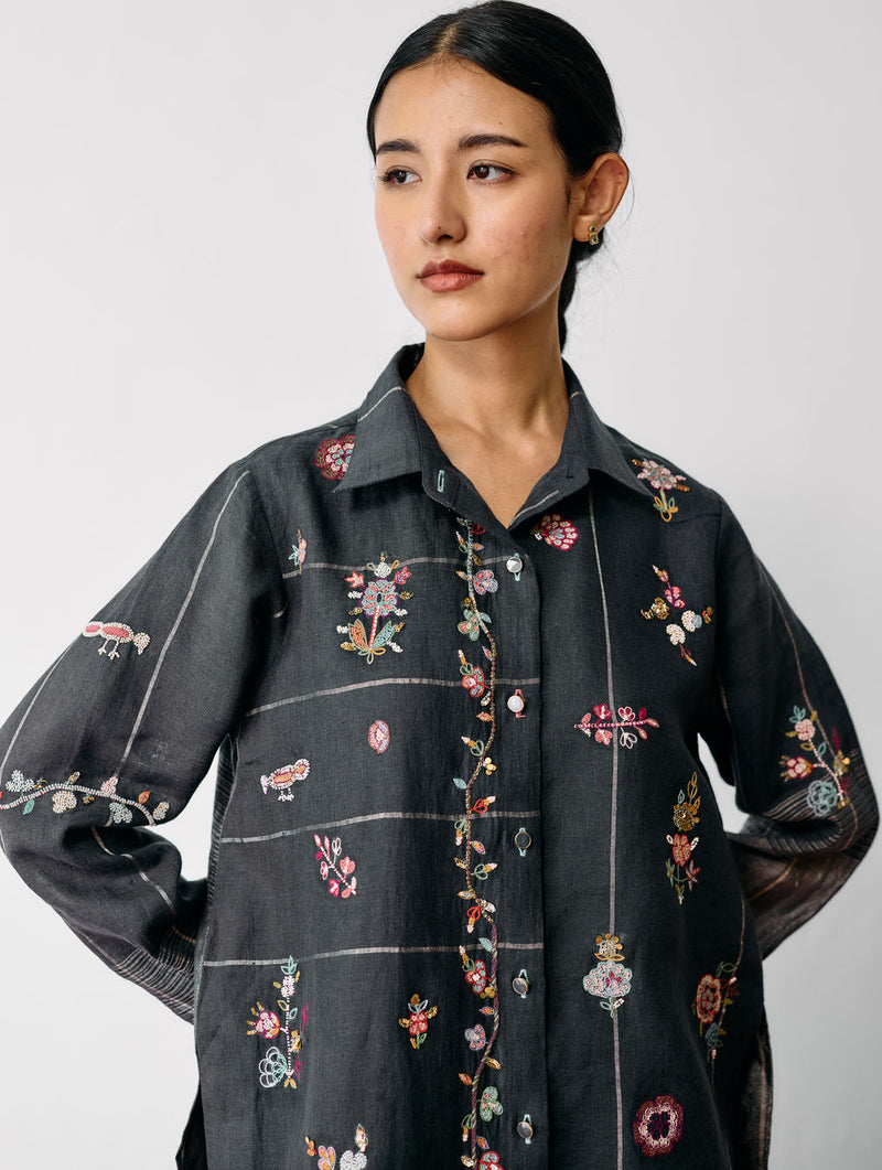 Mansa Floral Hand-Embroidered Co-ord-Charcoal linen co-ord set by Manan in black for women Worldwide