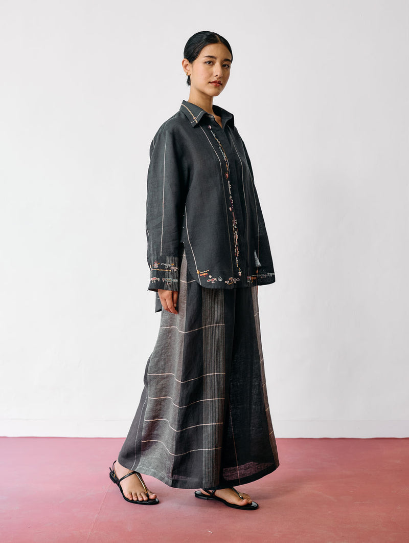 Hanat Hand-Embroidered Bird Co-ord-Charcoal linen co-ord set by Manan in black for women Worldwide