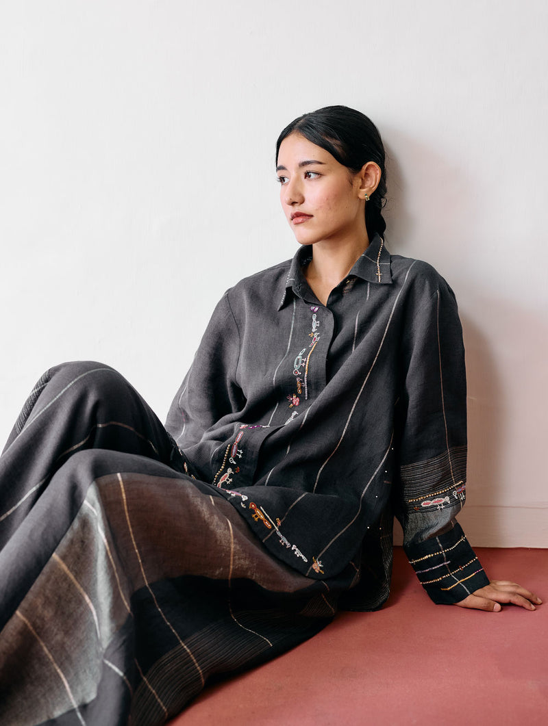 Hanat Hand-Embroidered Bird Co-ord-Charcoal linen co-ord set by Manan in black for women Worldwide