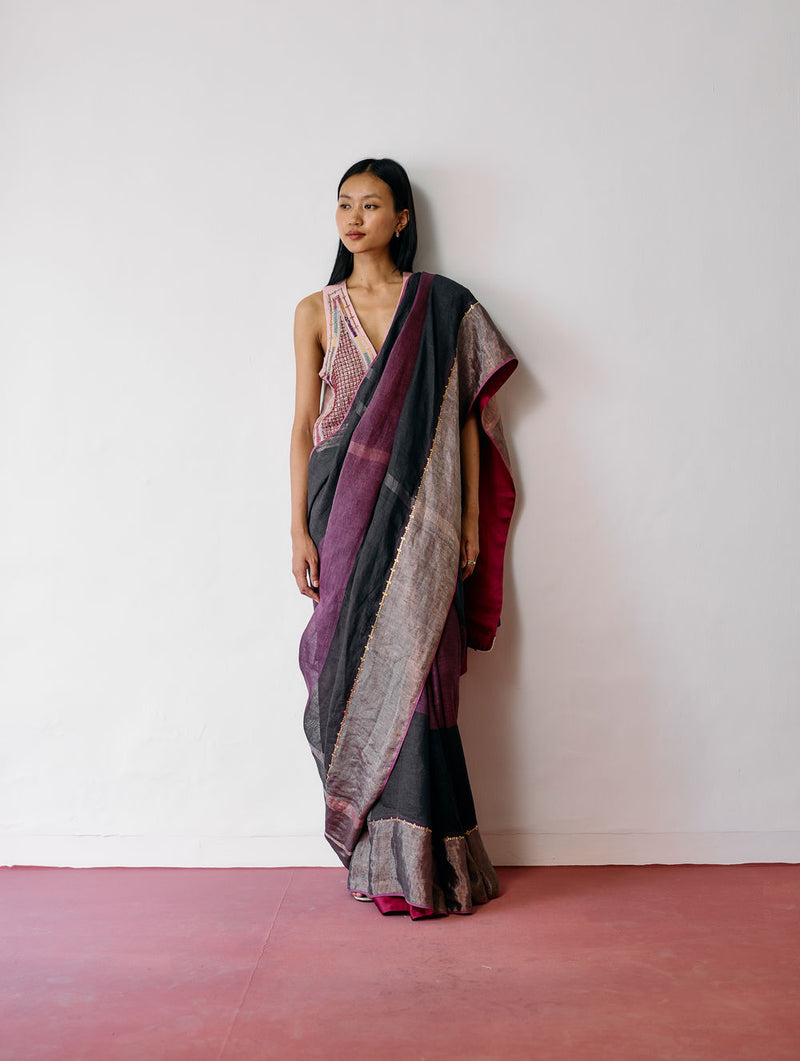 Afra Metallic Handloom Linen Saree-Metallic Charcoal linen saree by Manan in black for women Worldwide