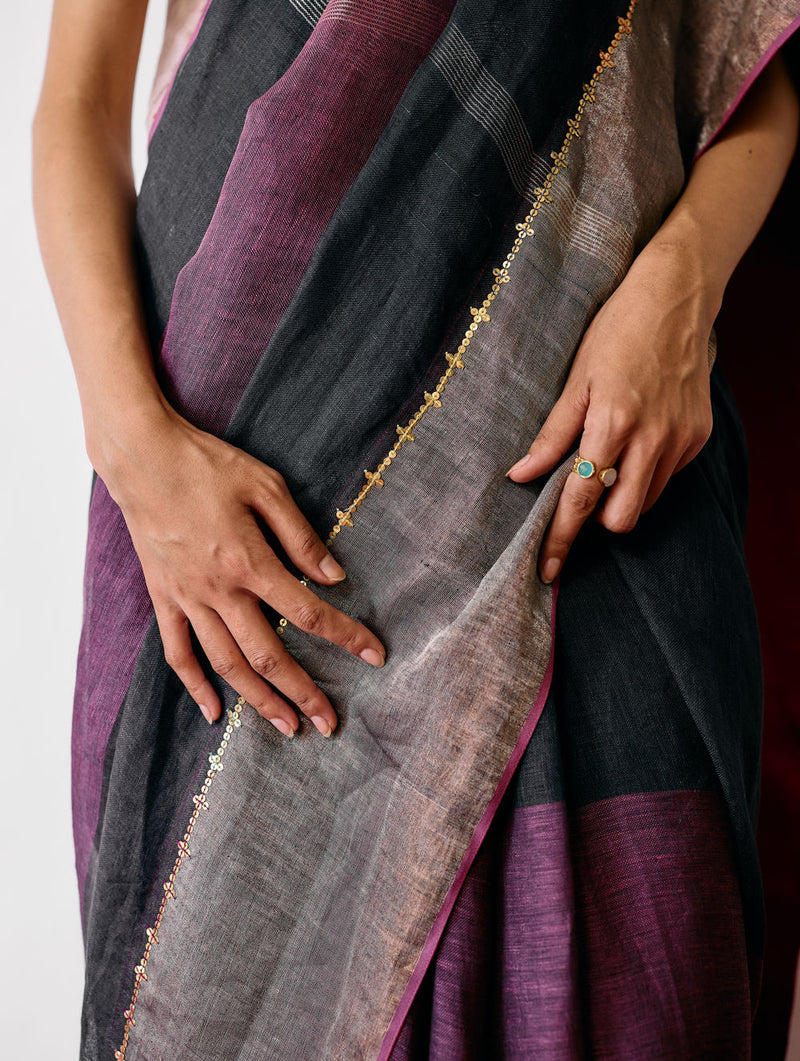 Afra Metallic Handloom Linen Saree-Metallic Charcoal linen saree by Manan in black for women Worldwide