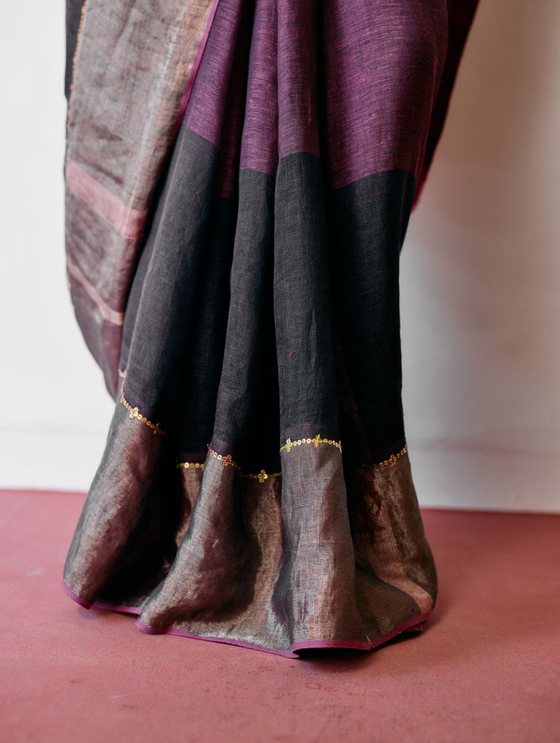 Afra Metallic Handloom Linen Saree-Metallic Charcoal linen saree by Manan in black for women Worldwide