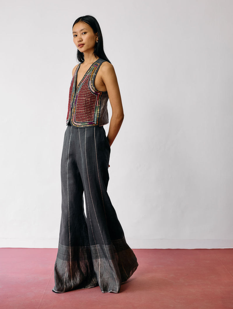 Kaya Hand-Embroidered Co-ord-Charcoal linen co-ord set by Manan in black for women Worldwide