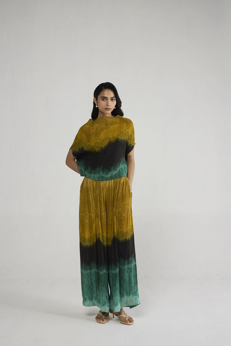 Uri Pintucks Top top/shirt by YAM-ORIENTAL GARDEN SEP'26 for women Worldwide