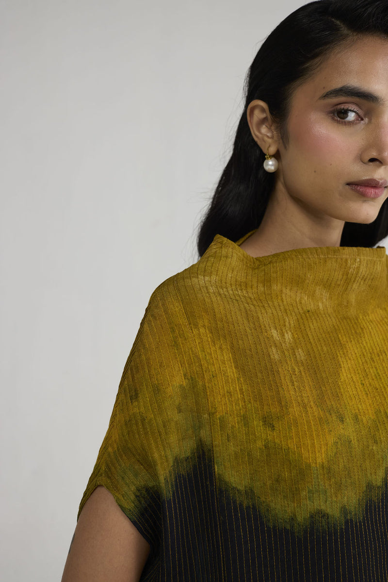 Uri Pintucks Top top/shirt by YAM-ORIENTAL GARDEN SEP'26 for women Worldwide