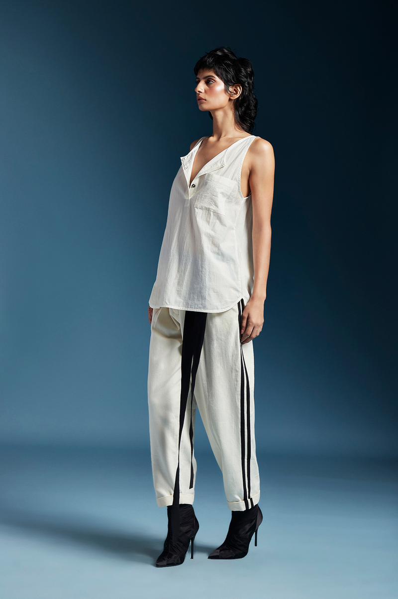 Lev Top-White cotton by Chola in white color for women Worldwide