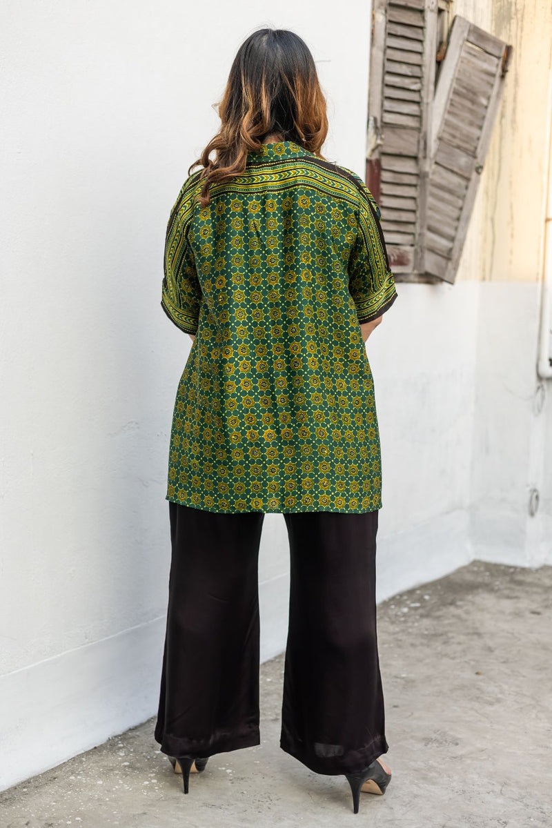 Hyde Green AntiFit Shirt and Pants Two-Piece Set (AJGSHST) satin by PRAHNAAYA in green color for women Worldwide