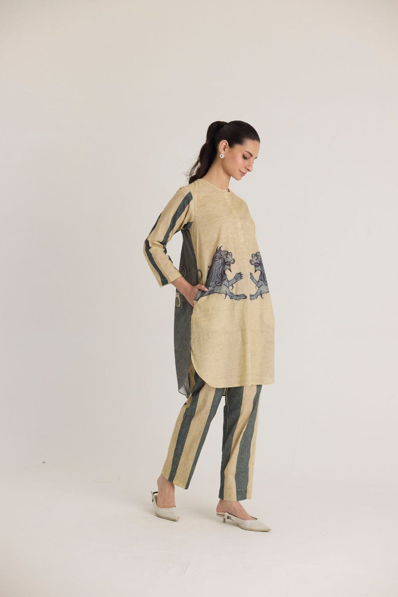 PAWS SHORT KURTA SET cotton by Yam in white color for women Worldwide